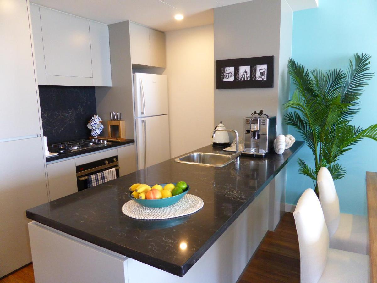 Arena Luxury Beachfront Apartment Newcastle Zewnętrze zdjęcie