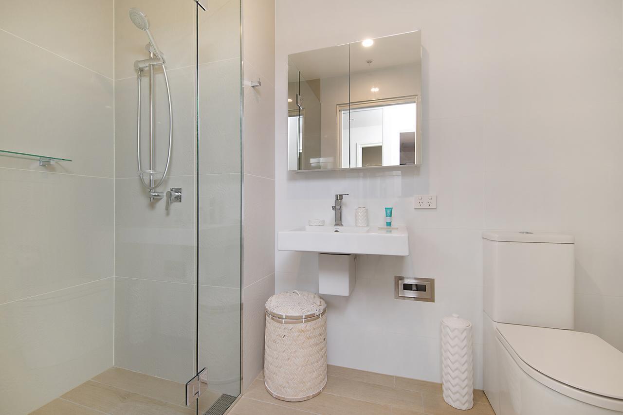 Arena Luxury Beachfront Apartment Newcastle Zewnętrze zdjęcie