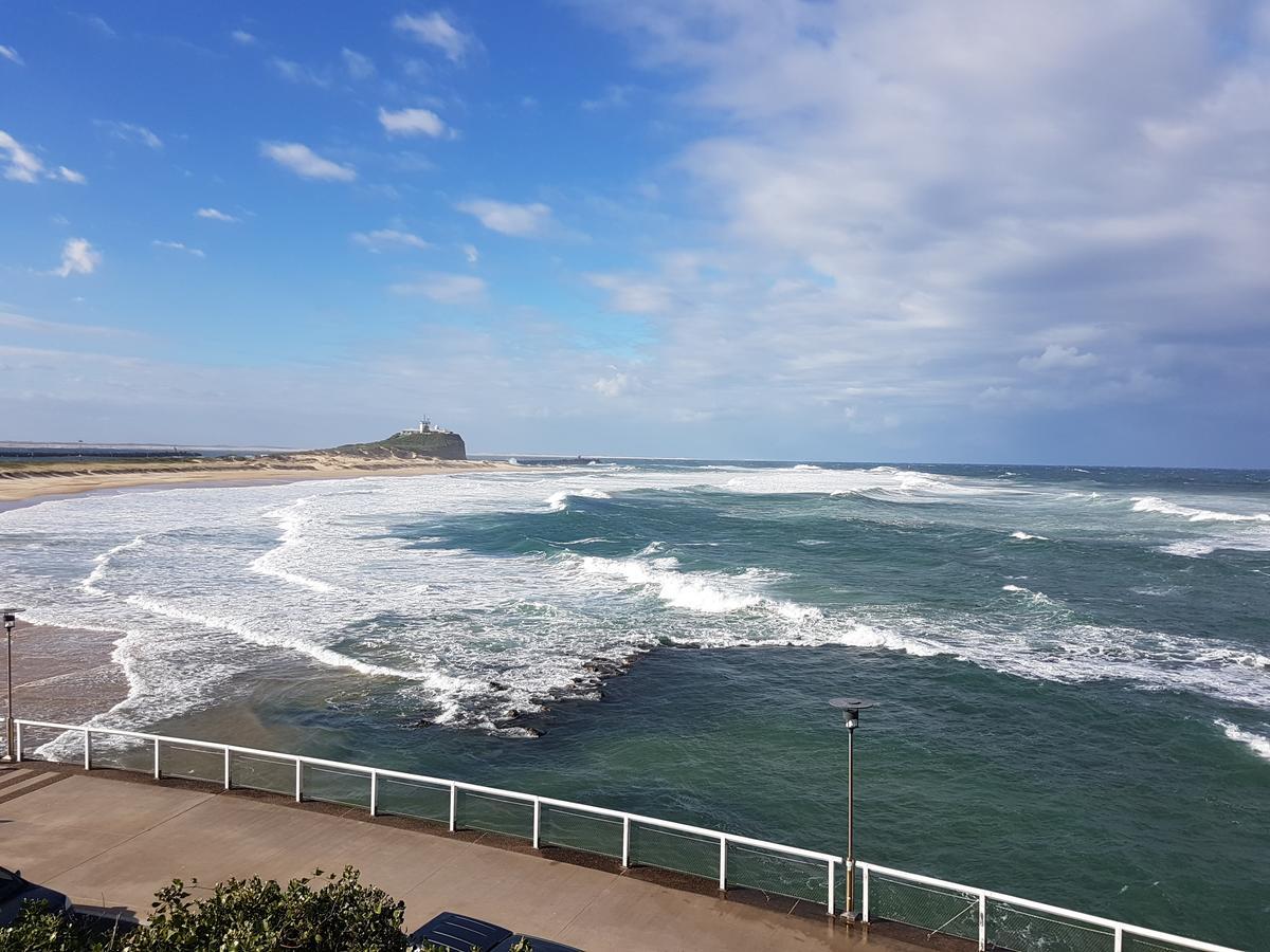 Arena Luxury Beachfront Apartment Newcastle Zewnętrze zdjęcie