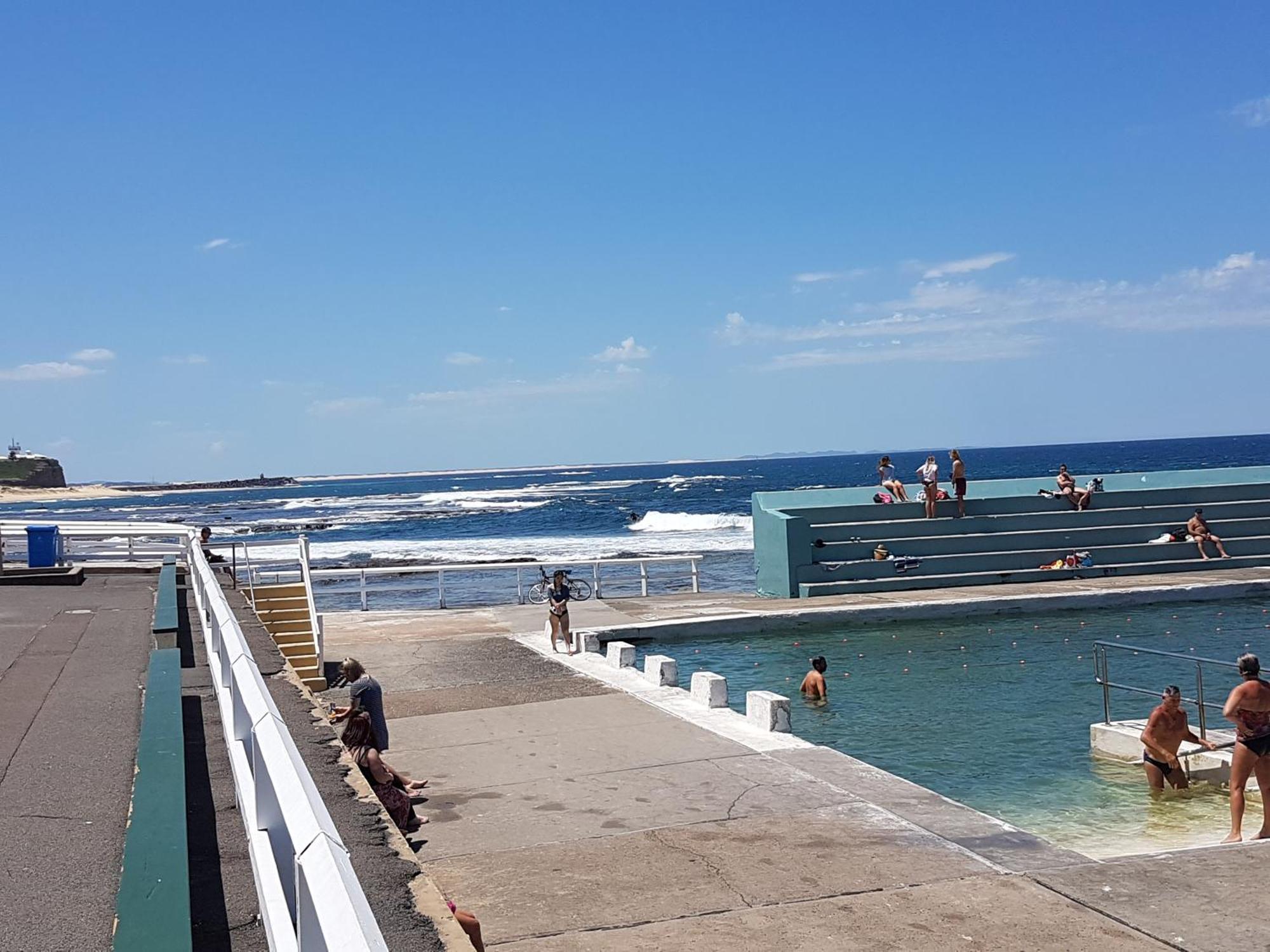 Arena Luxury Beachfront Apartment Newcastle Zewnętrze zdjęcie